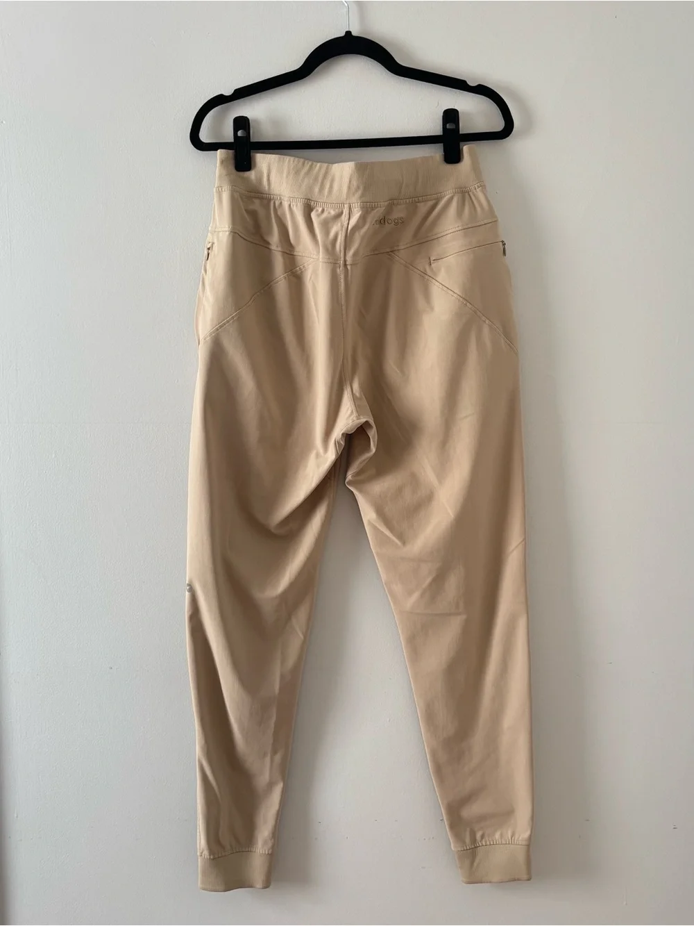 Birddogs Wayne Regretzkys Joggers Pants Drawstring Pockets Khakis Tan Bottoms